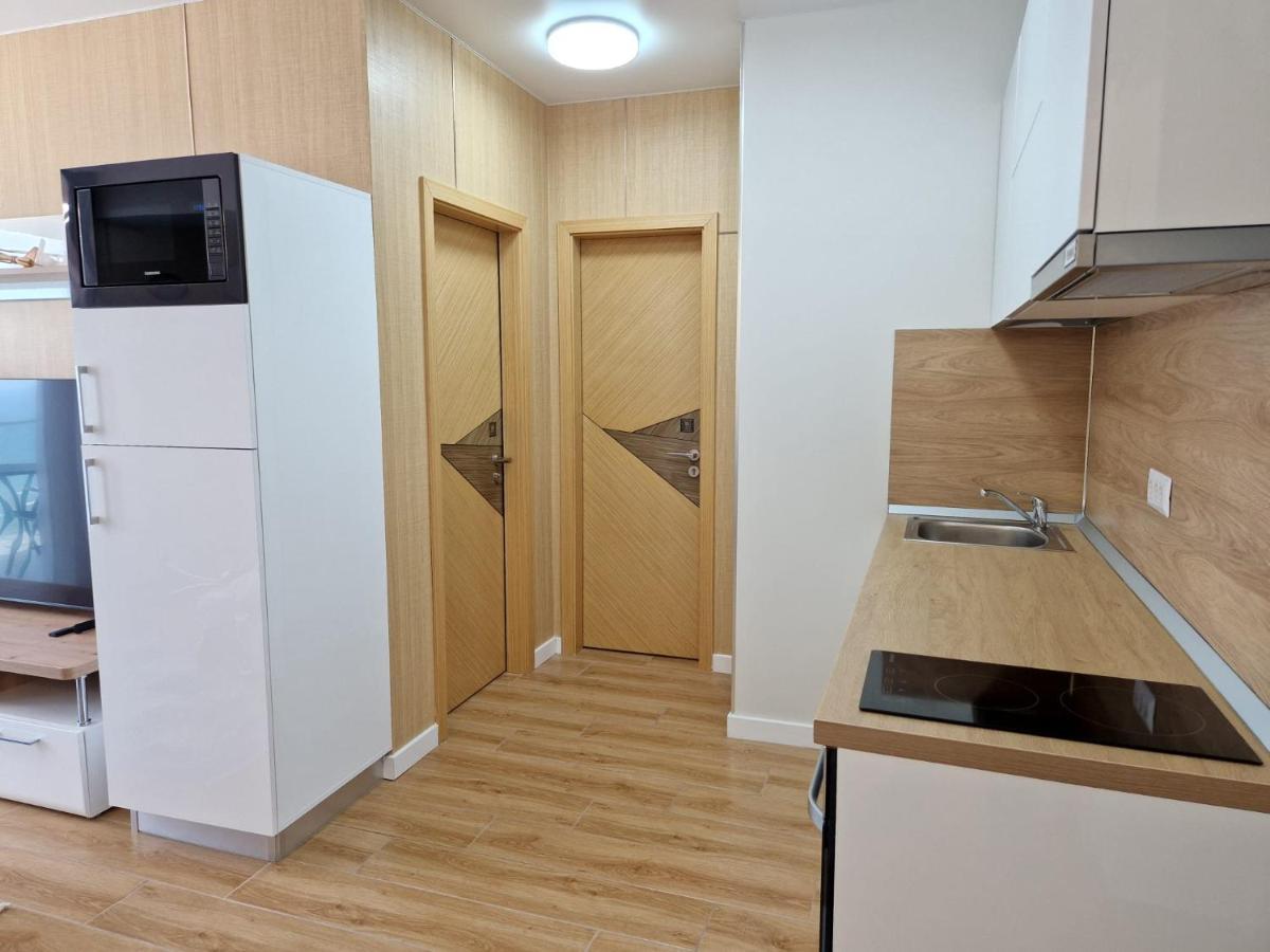 Promenada Sea View Apartment Navodari Bagian luar foto